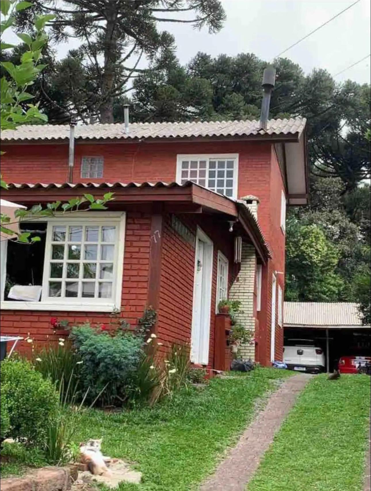 Hospedagem Da Dona Carla Canela Exterior photo